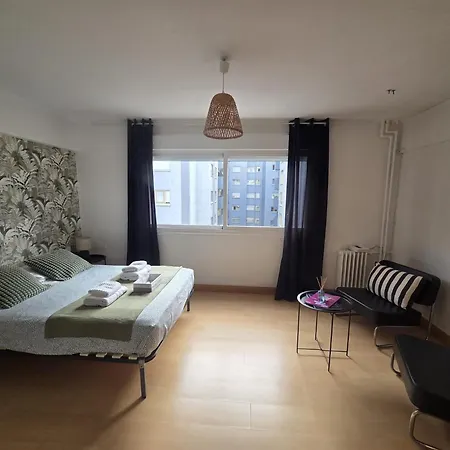 Lo Esencial En El Centro Виго