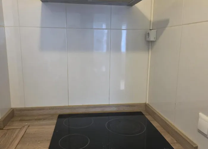 Lo Esencial En El Centro Apartman