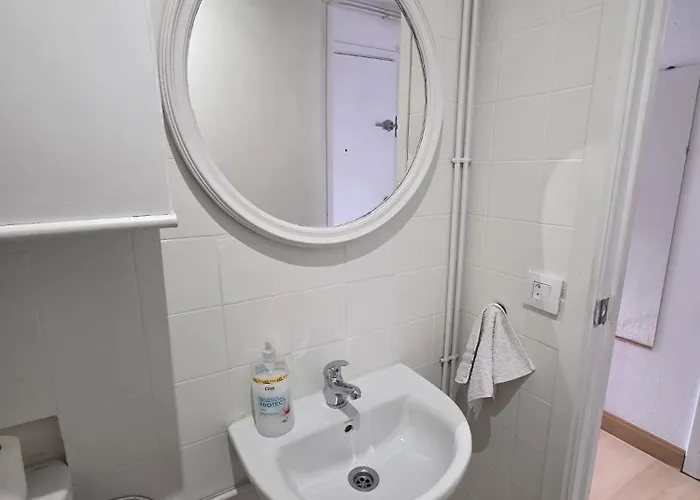 Lo Esencial En El Centro *