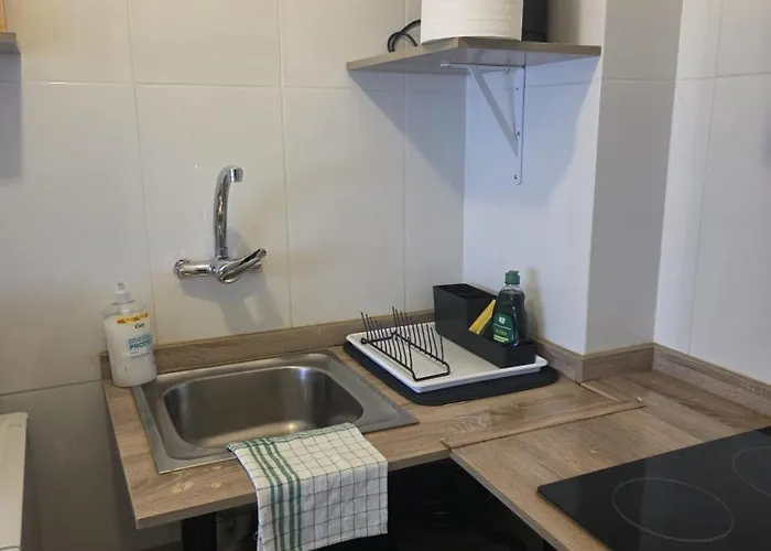 Lo Esencial En El Centro